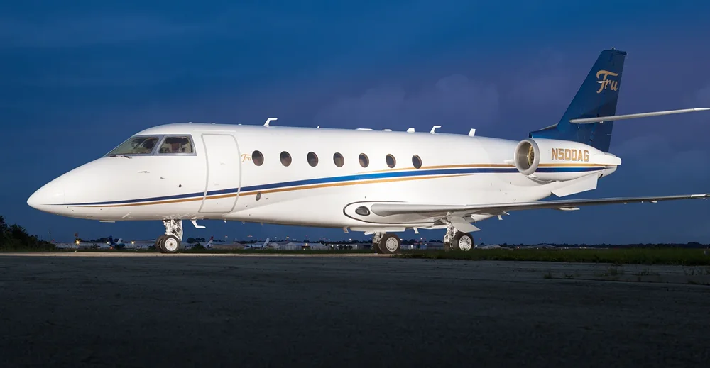 Gulfstream G-200 or G-280